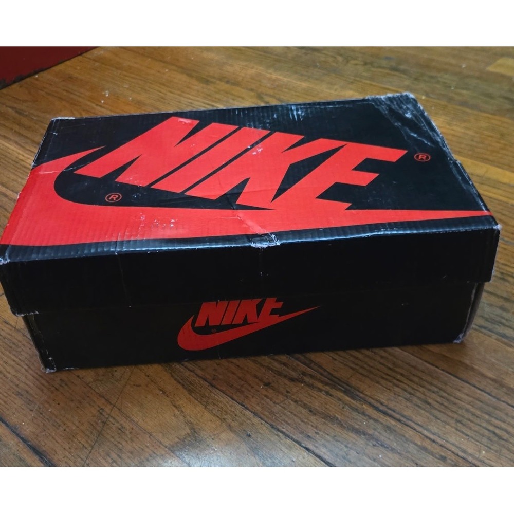 Nike Air Jordan 1 Retro High OG Bred Banned 2016 Shoe Box Only‎ 555088-006 Sz 10